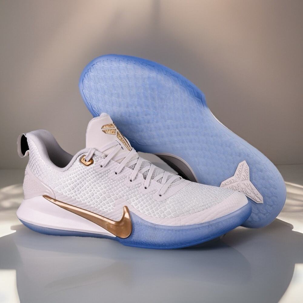 NIB Nike Mamba Focus 'Metallic Gold' rare Size 10.5 Mens